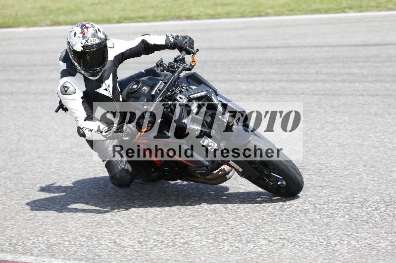 /Archiv-2025/09 22.04.2025 Cornu Master School ADR/rot-rouge/38